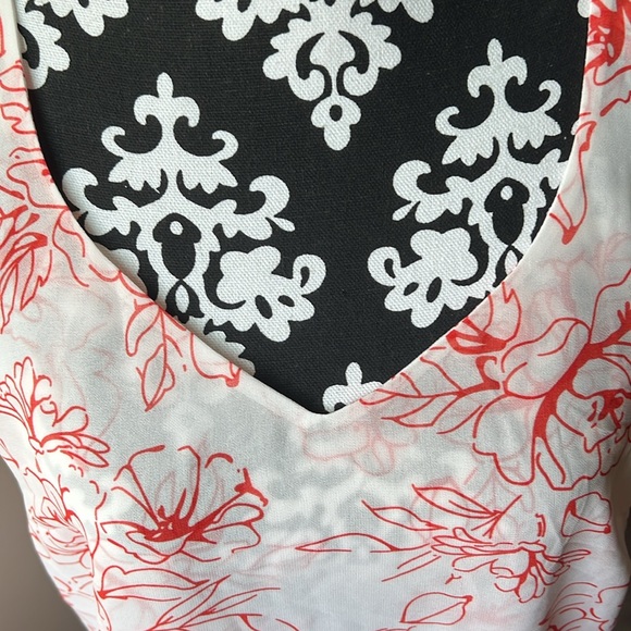 Cabi Stencil Top (style 6325) - Picture 5 of 14